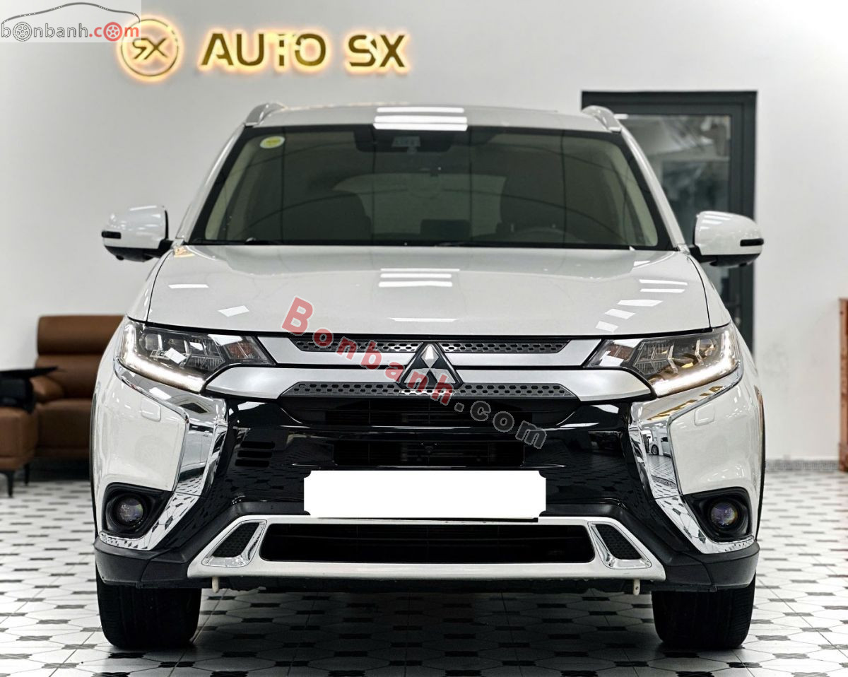 Bán ô tô Mitsubishi Outlander 2.0 CVT Premium - 2020 - xe cũ