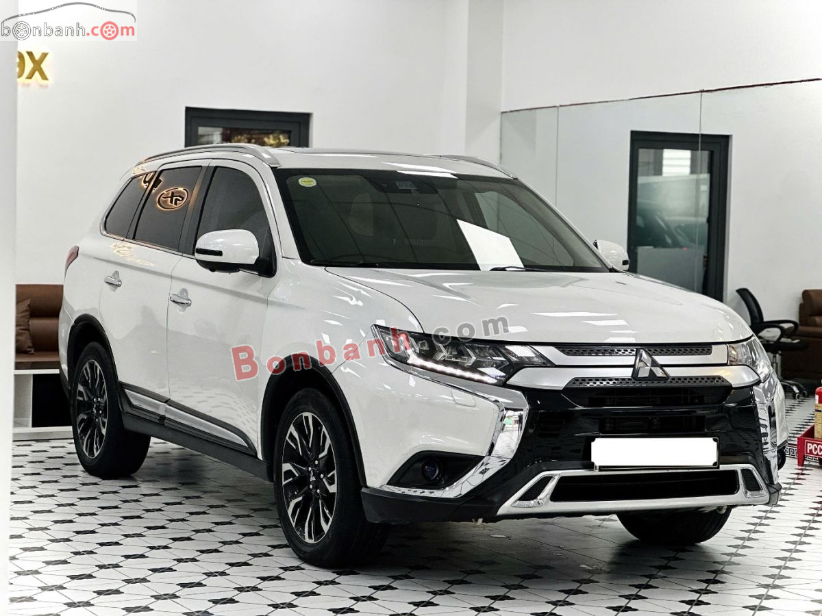 Bán ô tô Mitsubishi Outlander 2.0 CVT Premium - 2020 - xe cũ