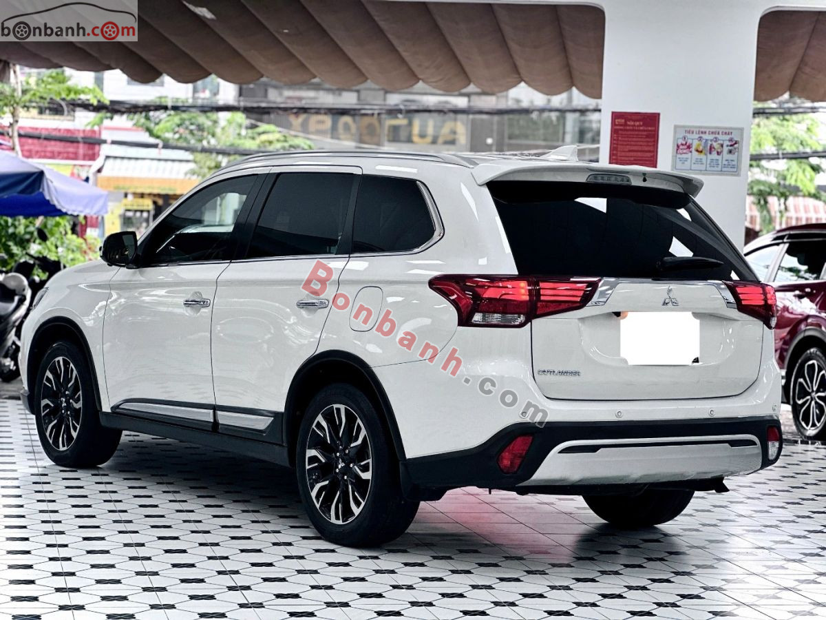 Bán ô tô Mitsubishi Outlander 2.0 CVT Premium - 2020 - xe cũ