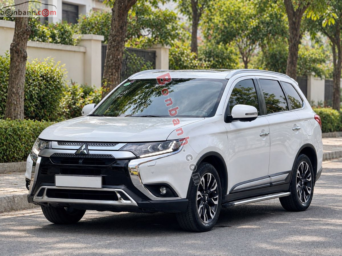 Bán ô tô Mitsubishi Outlander Premium 2.0 CVT - 2021 - xe cũ