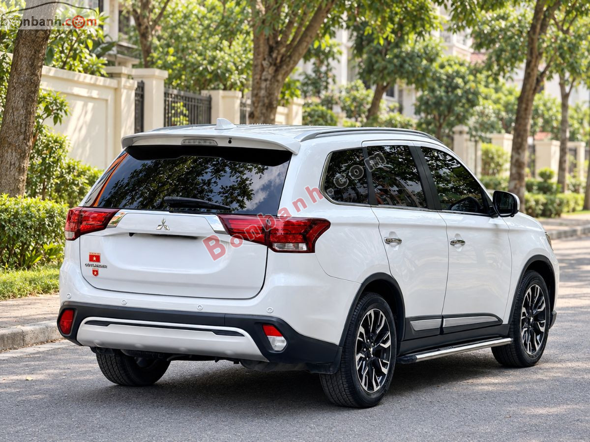 Bán ô tô Mitsubishi Outlander Premium 2.0 CVT - 2021 - xe cũ