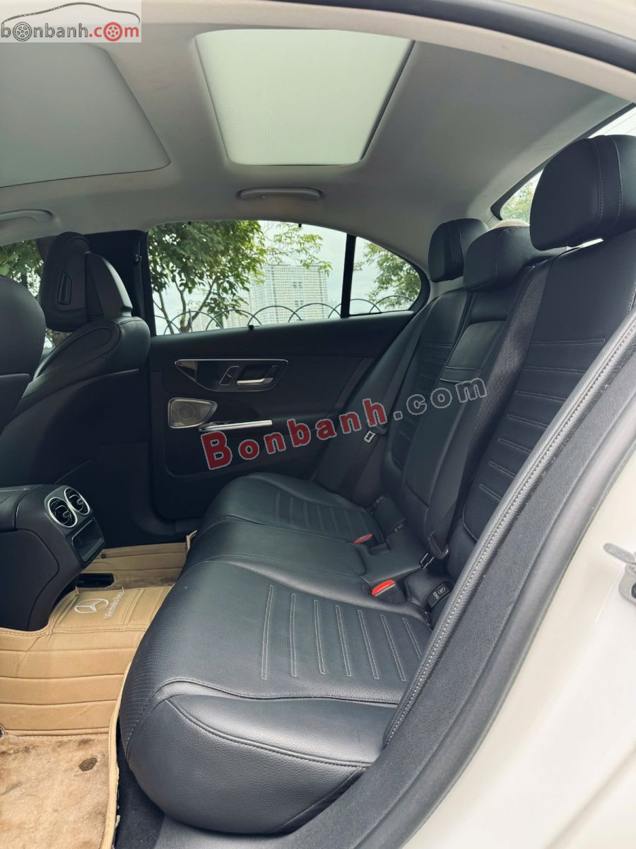 Bán ô tô Mercedes Benz C class C300 AMG - 2023 - xe cũ