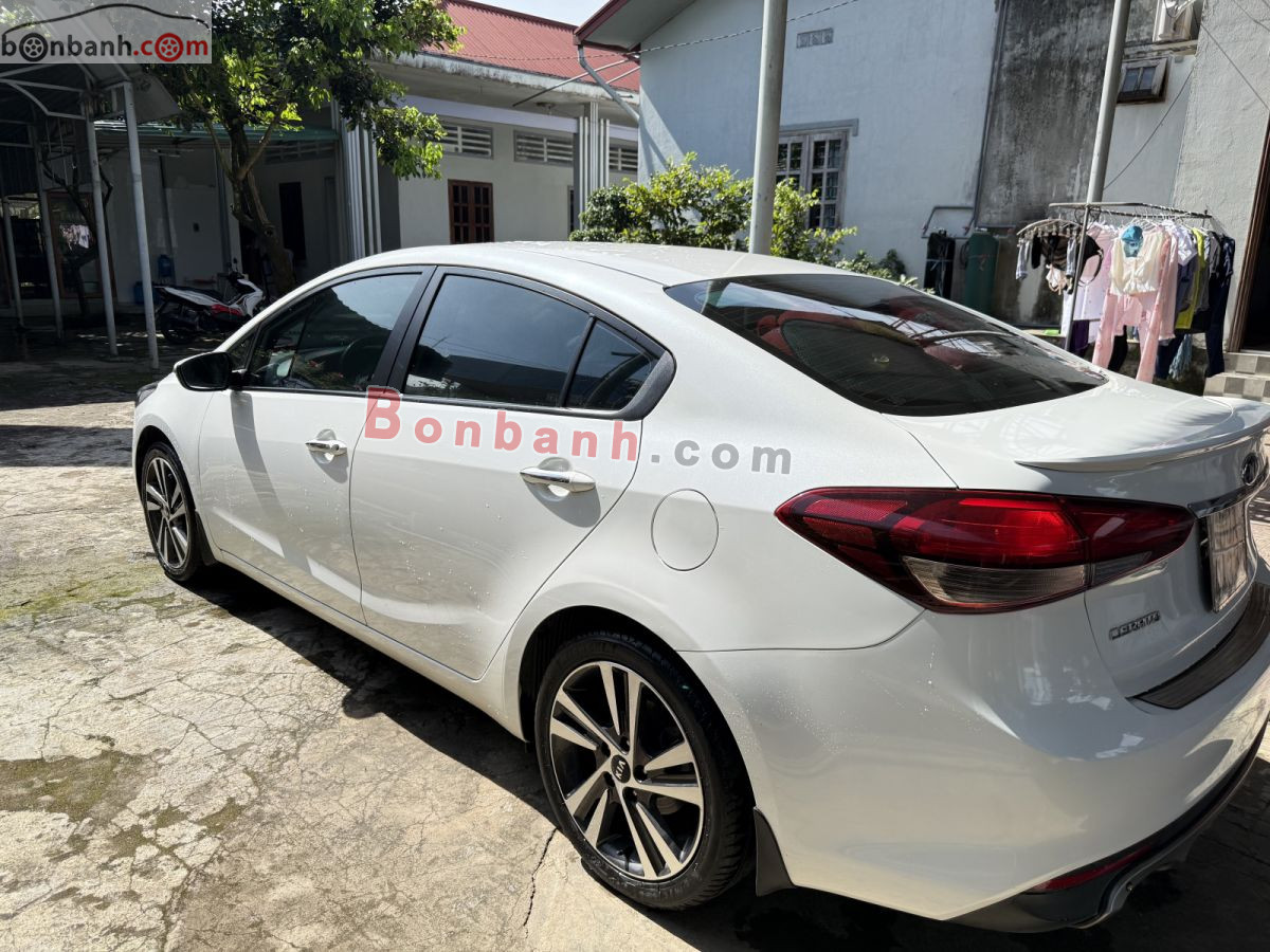 Bán ô tô Kia Cerato 1.6 MT - 2017 - xe cũ