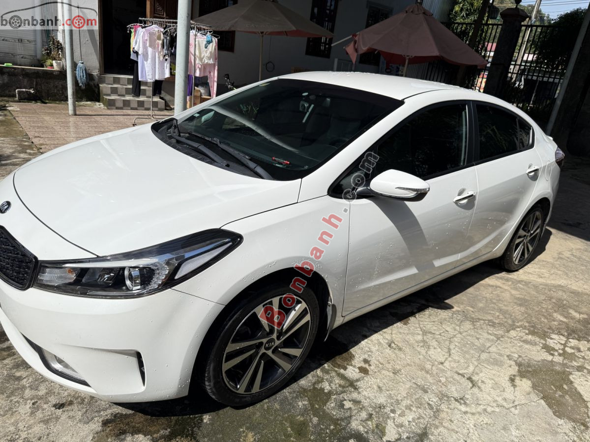Bán ô tô Kia Cerato 1.6 MT - 2017 - xe cũ