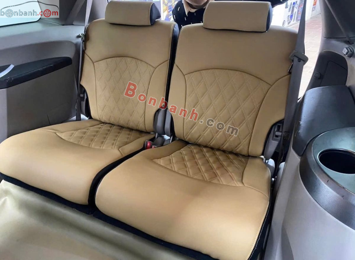 Bán ô tô Mitsubishi Grandis 2.4 AT - 2005 - xe cũ