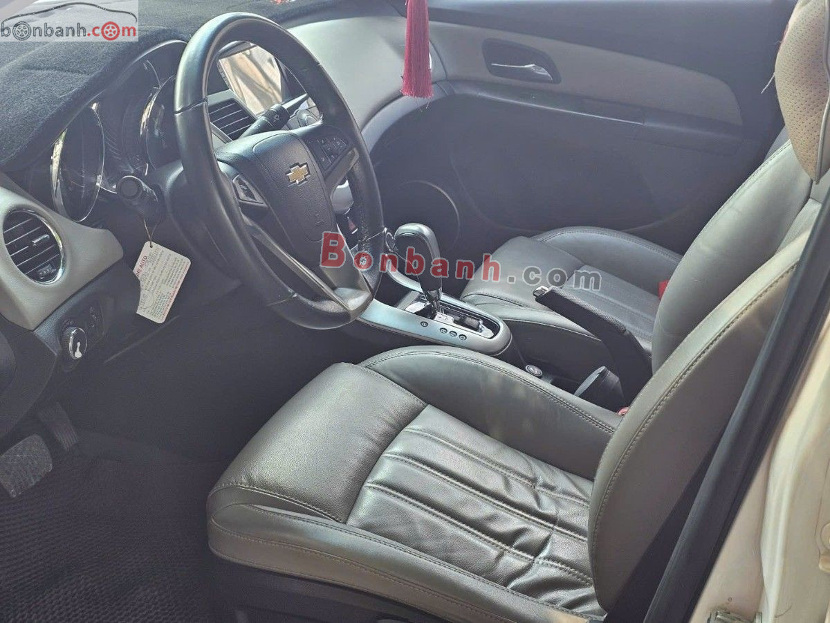 Bán ô tô Chevrolet Cruze LTZ 1.8 AT - 2015 - xe cũ
