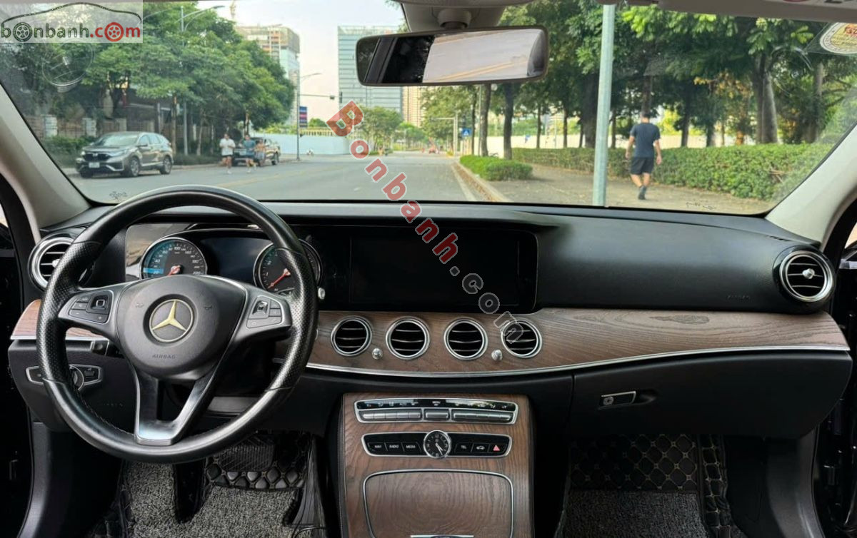 Bán ô tô Mercedes Benz E class E200 - 2018 - xe cũ