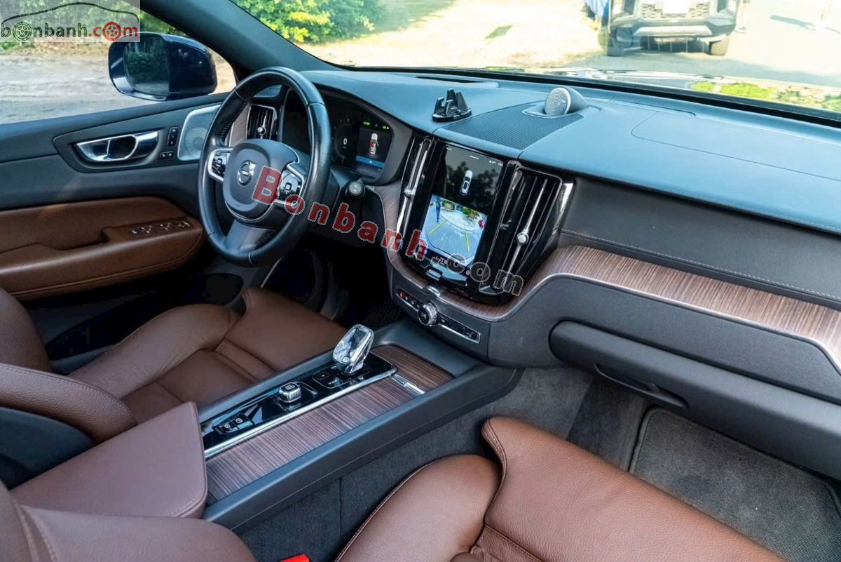 Bán ô tô Volvo XC60 Ultimate Bright B6 AWD - 2022 - xe cũ