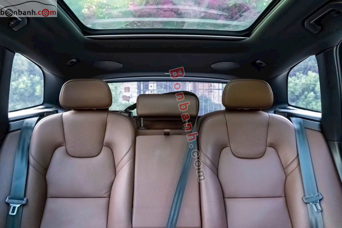 Bán ô tô Volvo XC60 Ultimate Bright B6 AWD - 2022 - xe cũ