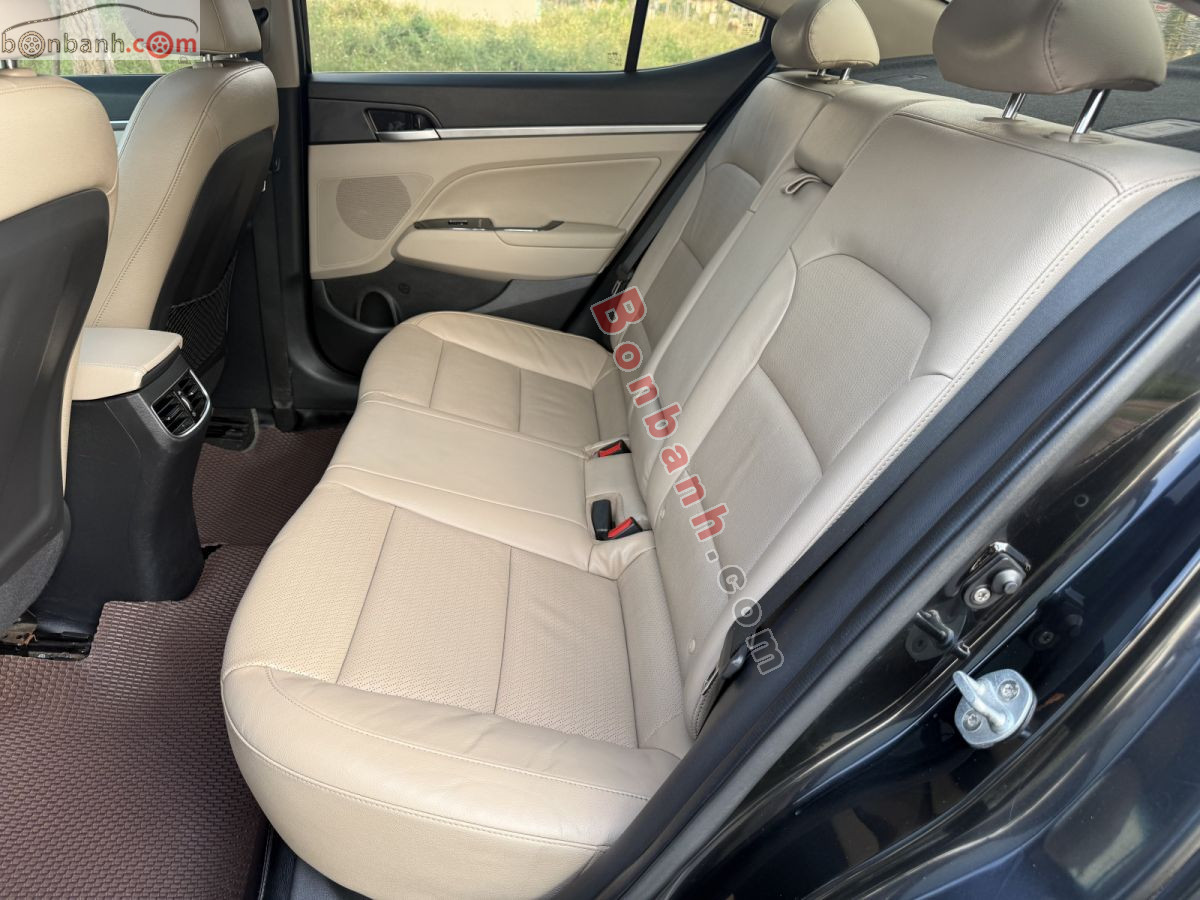 Bán ô tô Hyundai Elantra 1.6 AT - 2019 - xe cũ