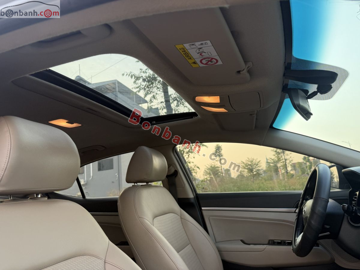 Bán ô tô Hyundai Elantra 1.6 AT - 2019 - xe cũ