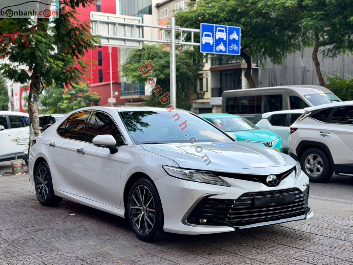 Bán ô tô Toyota Camry 2.5Q - 2022 - xe cũ