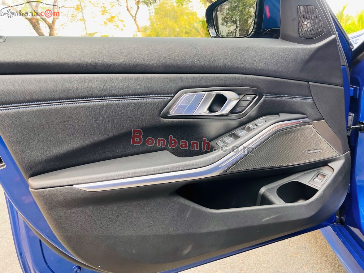 Bán ô tô BMW 3 Series 320i M Sport - 2022 - xe cũ