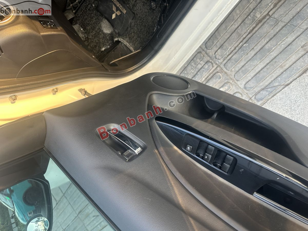 Bán ô tô Mitsubishi Attrage 1.2 CVT - 2018 - xe cũ