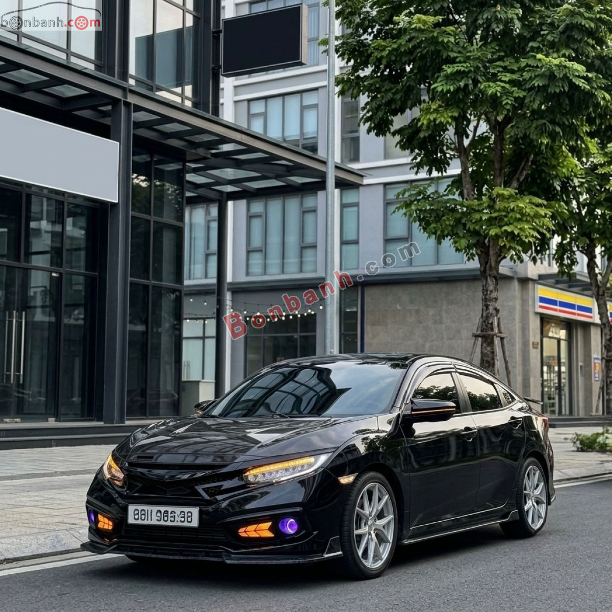 Bán ô tô Honda Civic RS 1.5 AT - 2019 - xe cũ