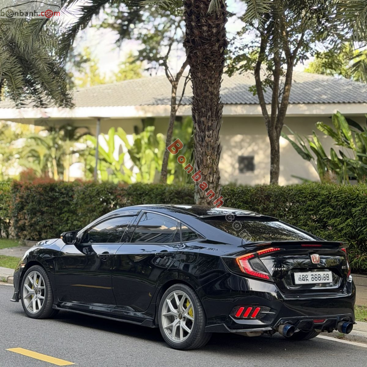 Bán ô tô Honda Civic RS 1.5 AT - 2019 - xe cũ