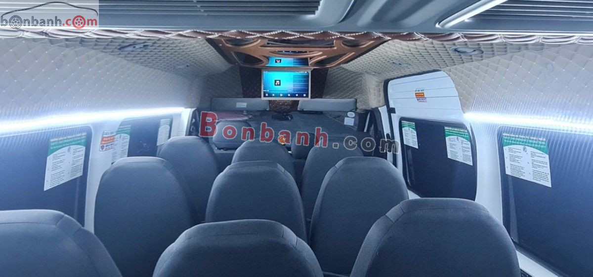 Bán ô tô Ford Transit Tiêu chuẩn - 2022 - xe cũ