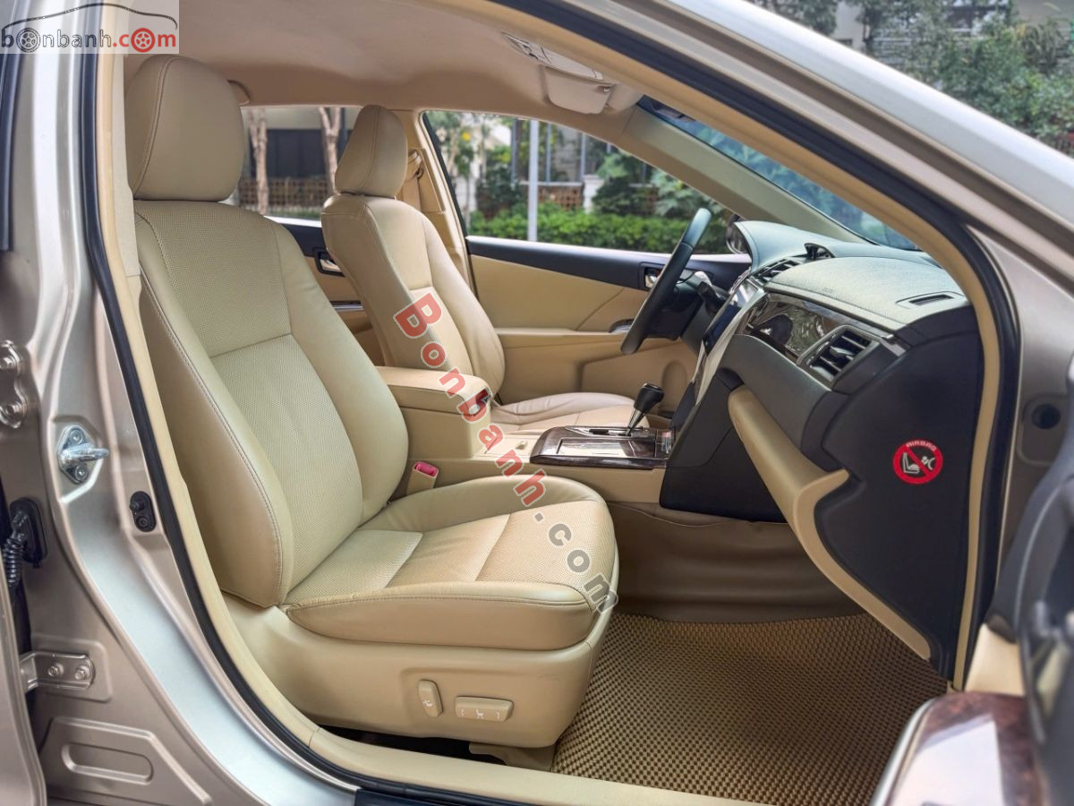 Bán ô tô Toyota Camry 2.0E - 2015 - xe cũ