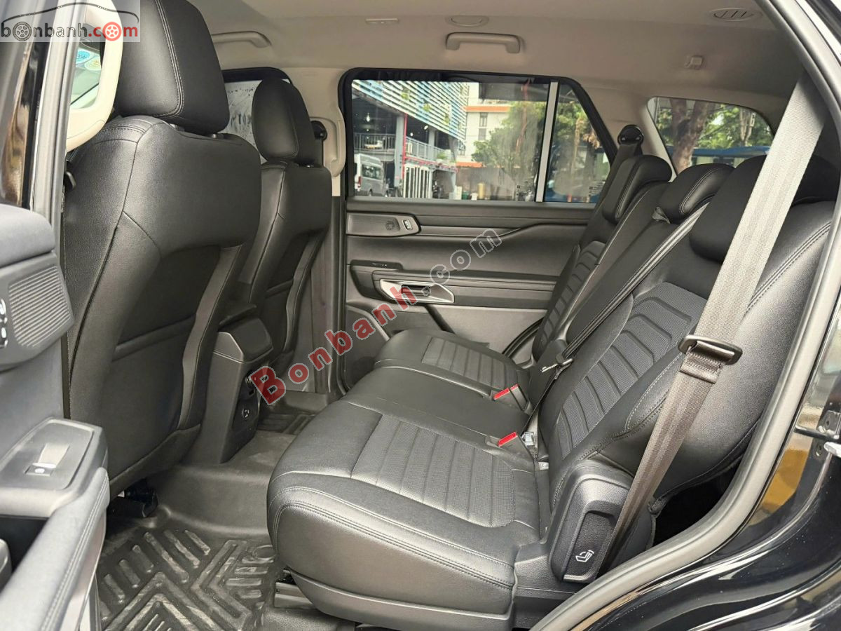 Bán ô tô Ford Everest Sport 2.0L 4x2 AT - 2024 - xe cũ