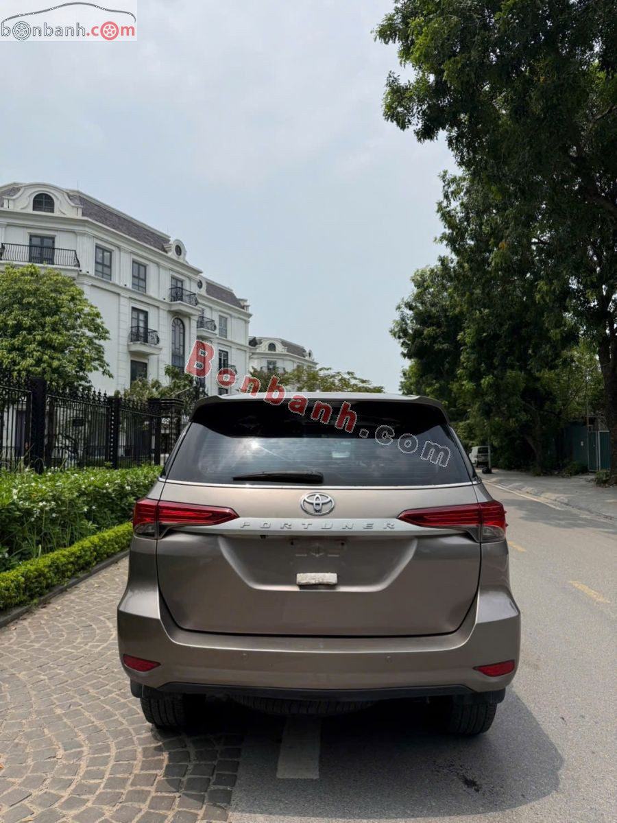Bán ô tô Toyota Fortuner 2.4G 4x2 MT - 2019 - xe cũ
