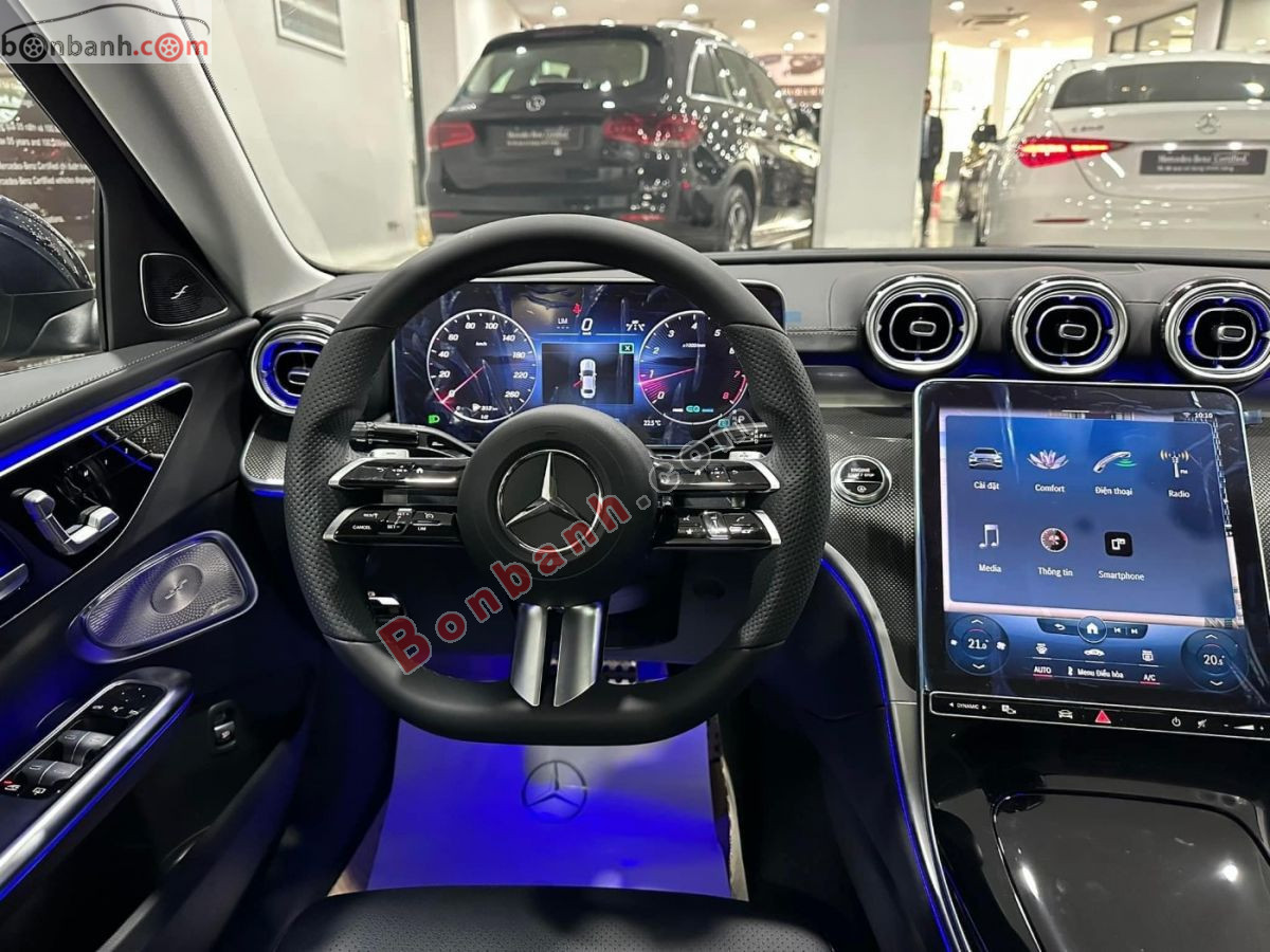 Bán ô tô Mercedes Benz C class C300 AMG - 2025 - xe cũ