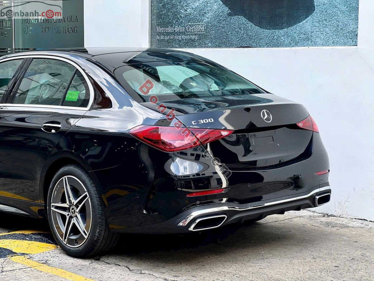 Bán ô tô Mercedes Benz C class C300 AMG - 2025 - xe cũ