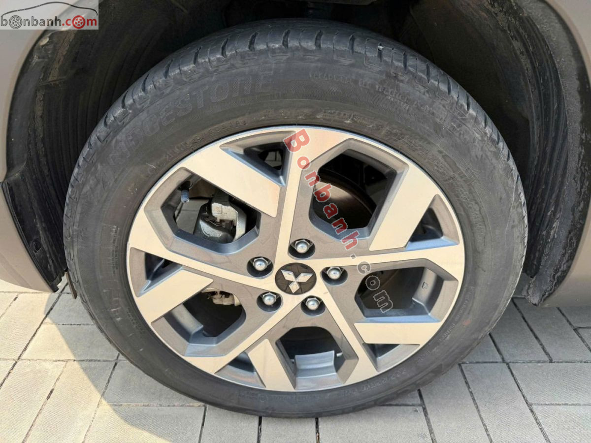 Bán ô tô Mitsubishi Xpander Cross 1.5 AT - 2024 - xe cũ