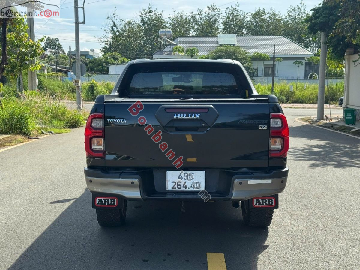 Bán ô tô Toyota Hilux 2.8L 4x4 AT - 2021 - xe cũ