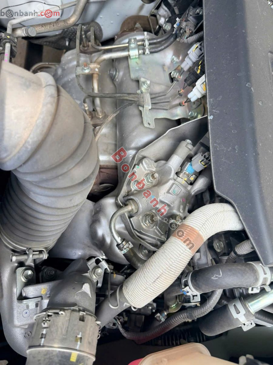 Bán ô tô Toyota Hilux Pro 2.8L 4x2 AT - 2026 - xe cũ