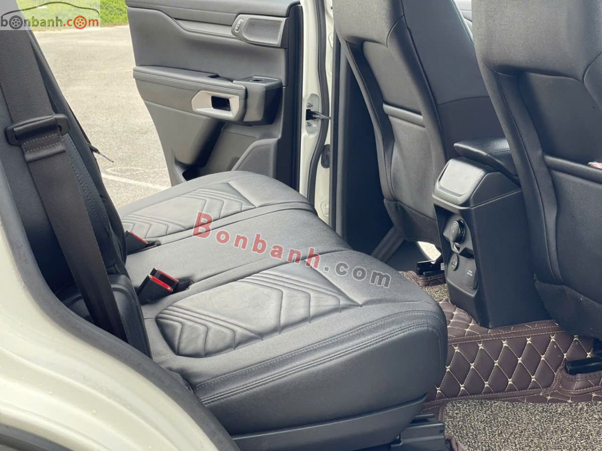 Bán ô tô Ford Everest Titanium 2.0L 4x2 AT - 2023 - xe cũ