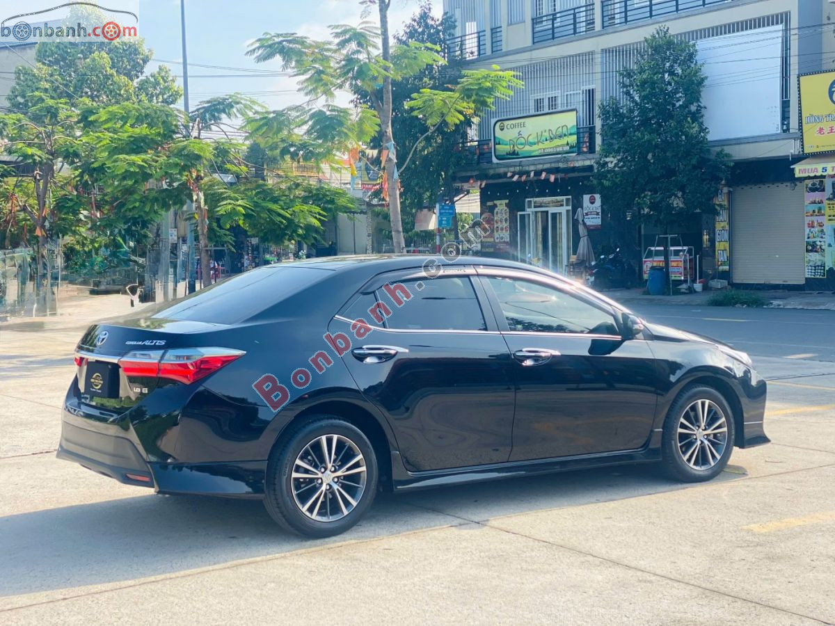 Bán ô tô Toyota Corolla altis 1.8E AT - 2021 - xe cũ