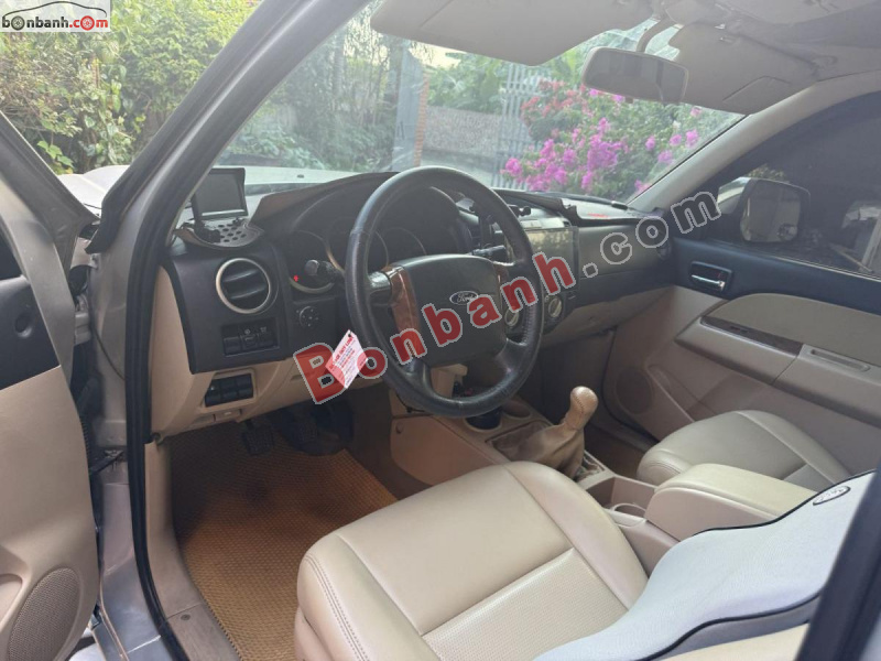 Bán ô tô Ford Everest 2.5L 4x2 MT - 2011 - xe cũ