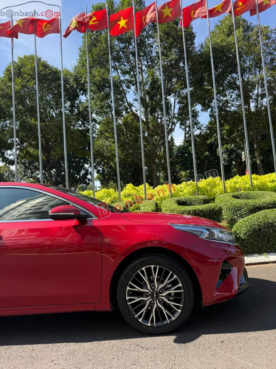 Bán ô tô Kia K3 Luxury 1.6 AT - 2022 - xe cũ