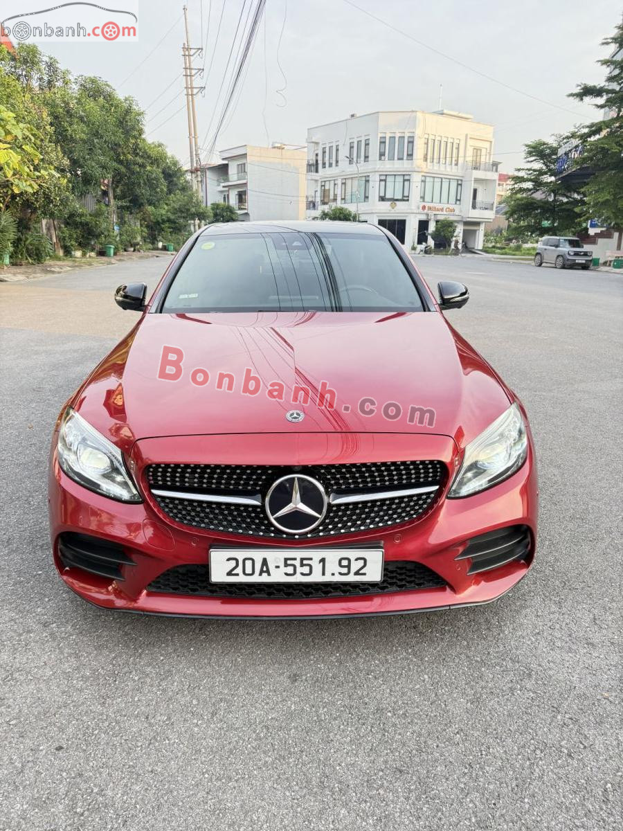 Bán ô tô Mercedes Benz C class C300 AMG - 2019 - xe cũ
