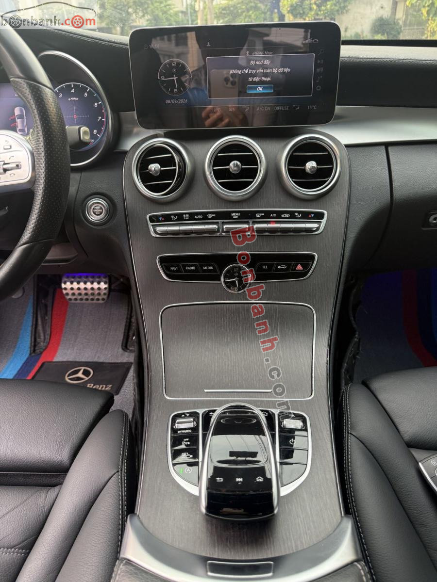 Bán ô tô Mercedes Benz C class C300 AMG - 2019 - xe cũ