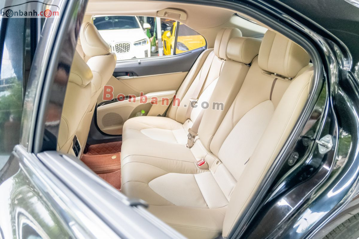 Bán ô tô Toyota Camry 2.5Q - 2020 - xe cũ