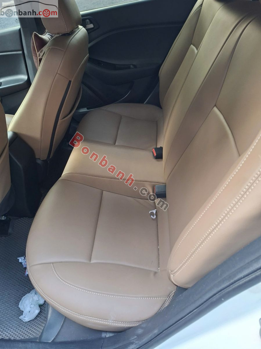 Bán ô tô Hyundai i20 Active 1.4 AT - 2015 - xe cũ