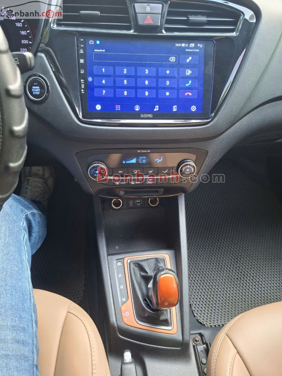 Bán ô tô Hyundai i20 Active 1.4 AT - 2015 - xe cũ