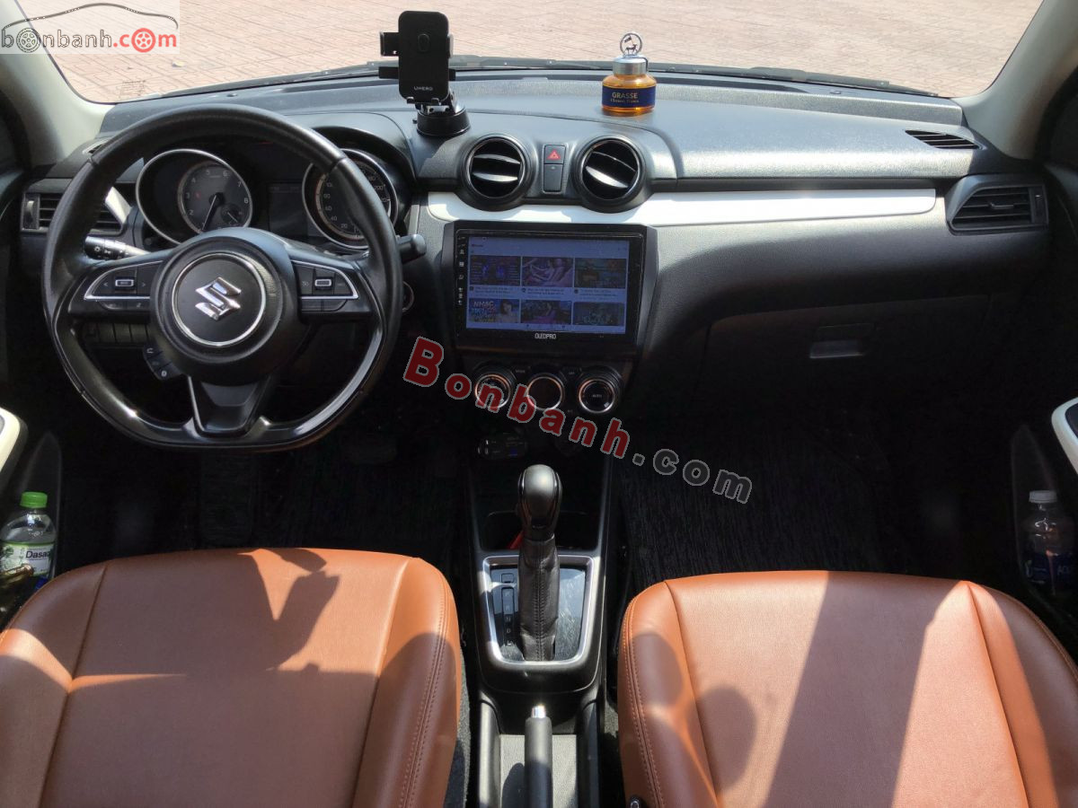 Bán ô tô Suzuki Swift GLX 1.2 AT - 2019 - xe cũ