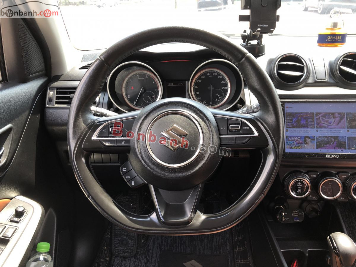 Bán ô tô Suzuki Swift GLX 1.2 AT - 2019 - xe cũ