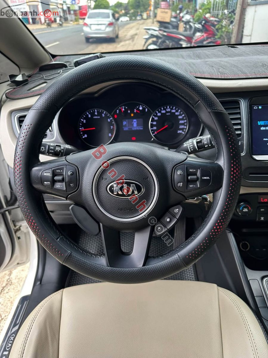 Bán ô tô Kia Rondo GAT - 2016 - xe cũ