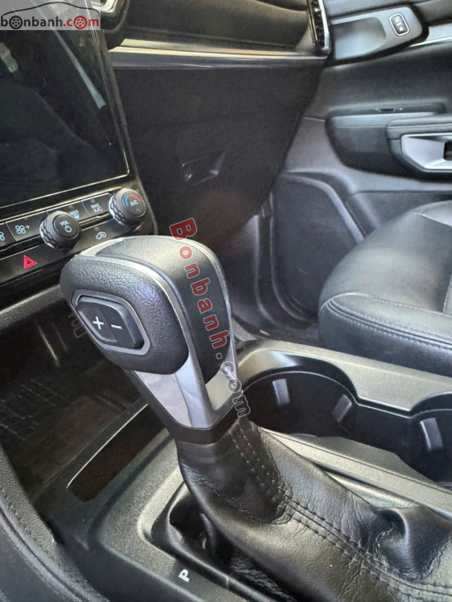Bán ô tô Ford Everest Titanium 2.0L 4x2 AT - 2023 - xe cũ