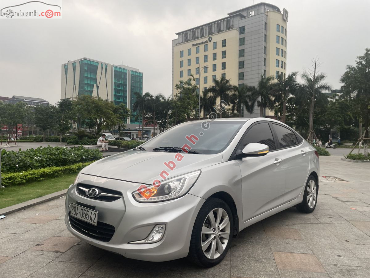 Bán ô tô Hyundai Accent 1.4 AT - 2013 - xe cũ