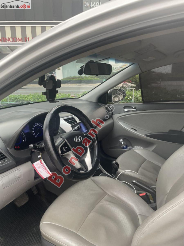 Bán ô tô Hyundai Accent 1.4 AT - 2013 - xe cũ