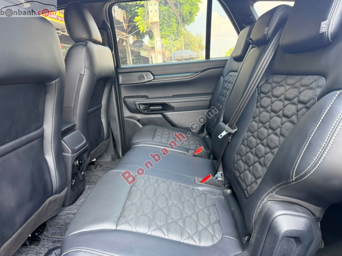 Bán ô tô Ford Everest Platinum 2.0L 4x2 AT - 2026 - xe cũ