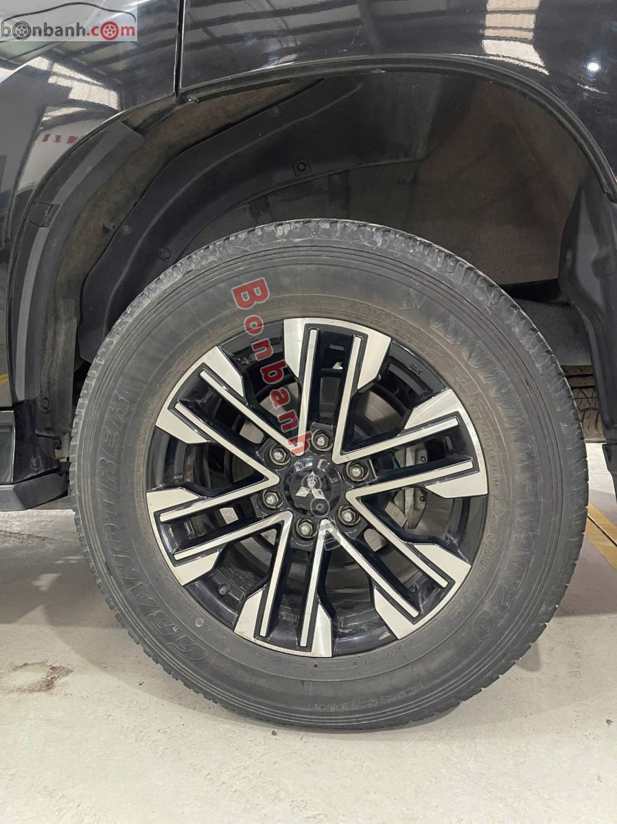Bán ô tô Mitsubishi Pajero Sport 2.4D 4x2 AT - 2021 - xe cũ