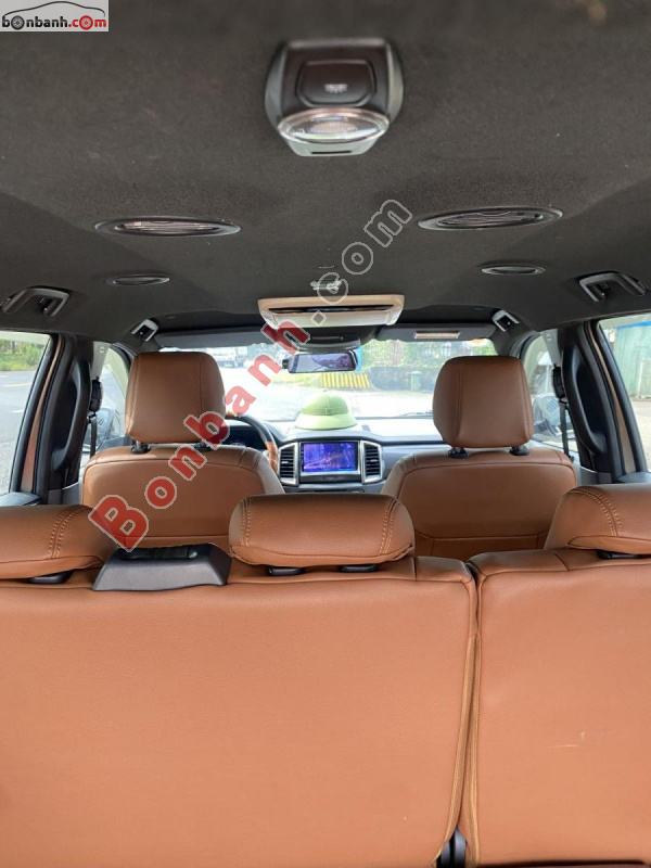 Bán ô tô Ford Everest Titanium 2.2L 4x2 AT - 2016 - xe cũ