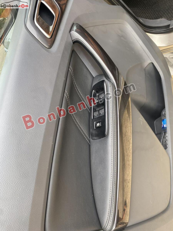 Bán ô tô Ford Everest Titanium 2.2L 4x2 AT - 2016 - xe cũ