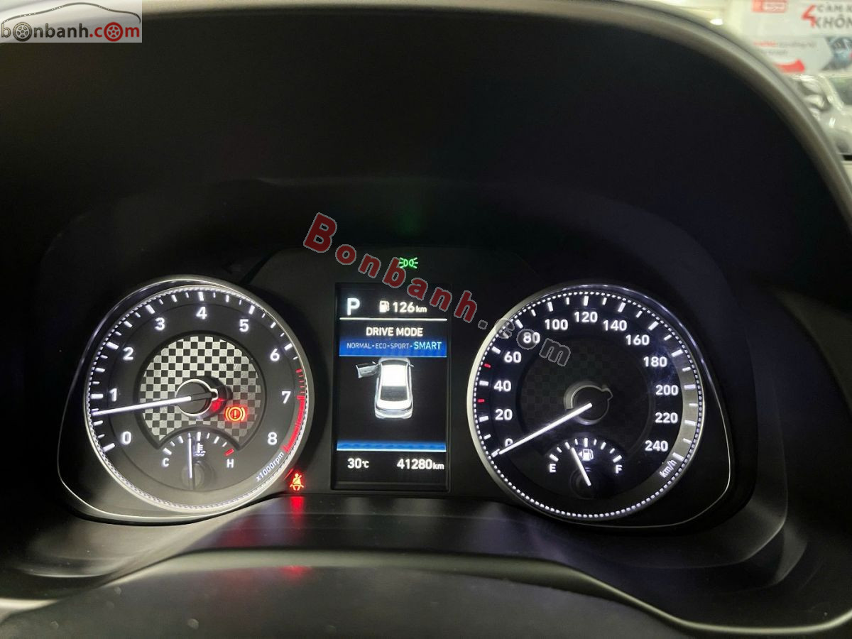 Bán ô tô Hyundai Elantra 2.0 AT - 2020 - xe cũ
