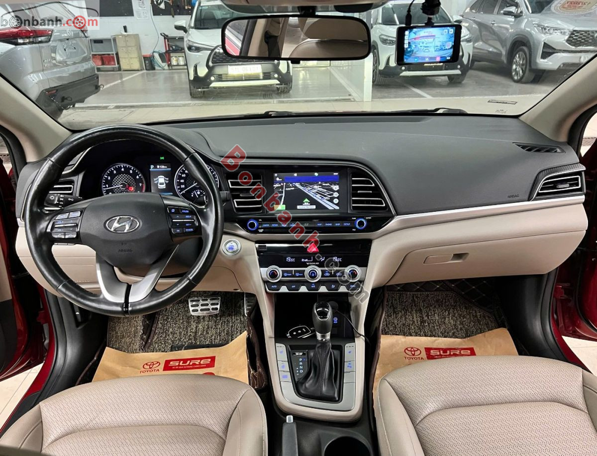 Bán ô tô Hyundai Elantra 2.0 AT - 2020 - xe cũ